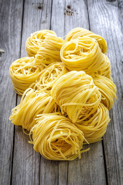 Raw pasta - Zdjęcie, obraz