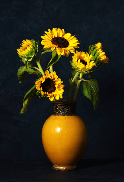 bouquet of sunflowers - Foto, Imagen