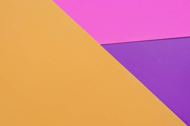 Έγχρωμο χαρτί φόντο επικάλυψη μοβ, ροζ και πορτοκαλί - Φωτογραφία, εικόνα