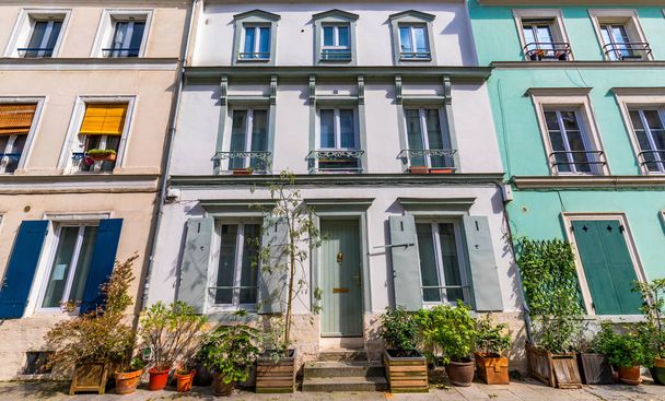 Cremieux Street (Rue Cremieux), Paris, Fransa. Rue Cremieux içinde t - Fotoğraf, Görsel