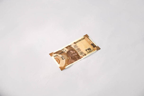 Nuova banconota da dieci rupie indiana
 - Foto, immagini