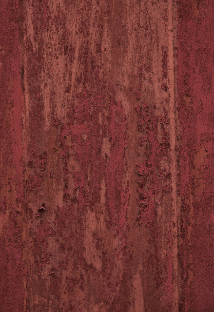 Eski boyalı metal kapının dikişsiz kırmızı çatırtı doku yıpranmış - Fotoğraf, Görsel