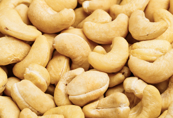 Fresh cashew nuts close up - Foto, Imagen