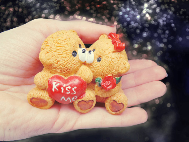 regalo Osos de peluche novia prometida en la mano amor de San Valentín
  - Foto, imagen