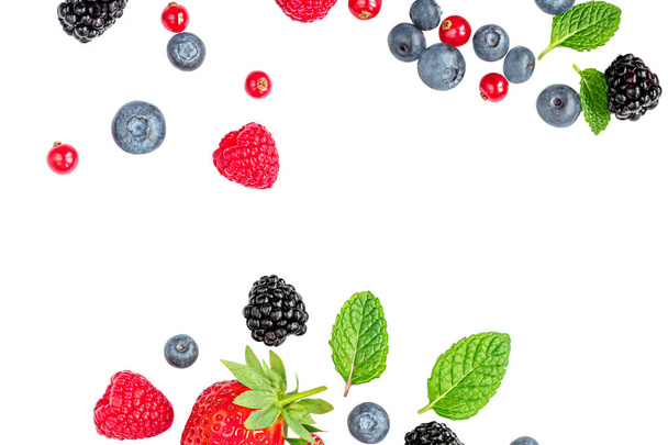 Isolated Falling Berries. Flying Strawberry, Raspberry fruits, C - Foto, Bild