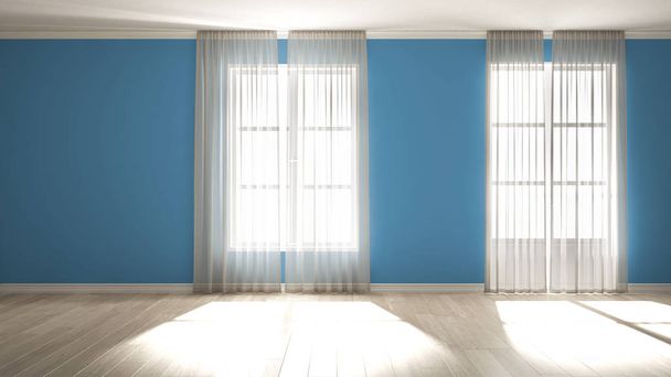 Κομψό, άδειο δωμάτιο με πανοραμικά παράθυρα, παρκέ ξύλινο δάπεδο, κλασικά παντζούρια, κλασικές λευκές κουρτίνες. Μπλε φόντο με αντίγραφο χώρου, ιδέα για την έννοια του εσωτερικού σχεδιασμού - Φωτογραφία, εικόνα