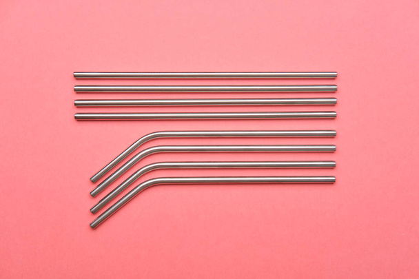 Steel Aluminum and White Plastic Drinking Straw - Foto, afbeelding