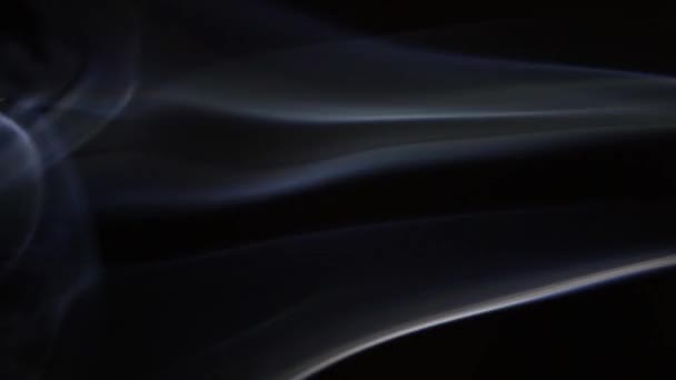 Sumea Slo-Mo kolminkertainen savu 2
 - Materiaali, video