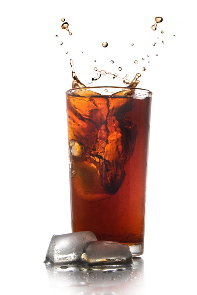 Splash of cola - Valokuva, kuva