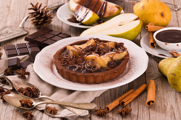 Pear and chocolate tart. - Foto, imagen