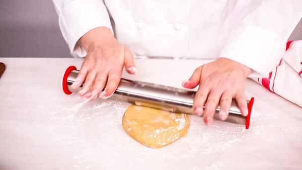 Baking sugar cookies - Valokuva, kuva