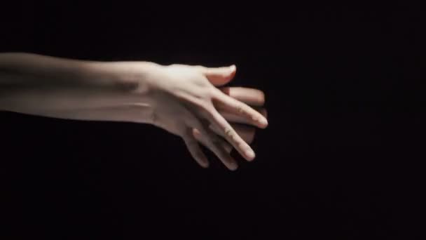 Video de las mujeres brazos en la sombra
 - Imágenes, Vídeo
