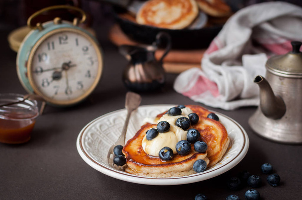 Pancakes with Mascarpone and Blueberries - Φωτογραφία, εικόνα