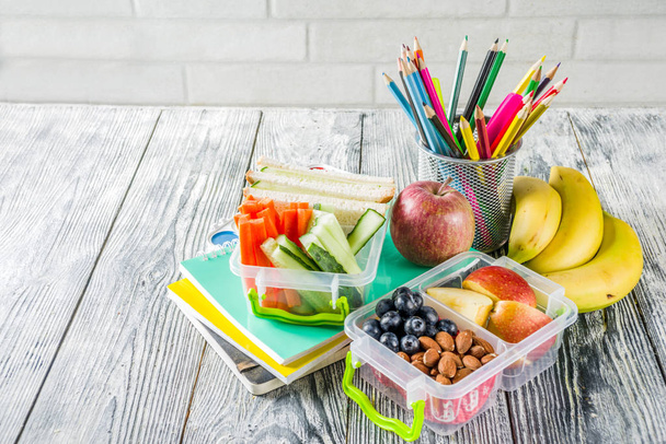 Sağlıklı okul beslenme çantası - Fotoğraf, Görsel