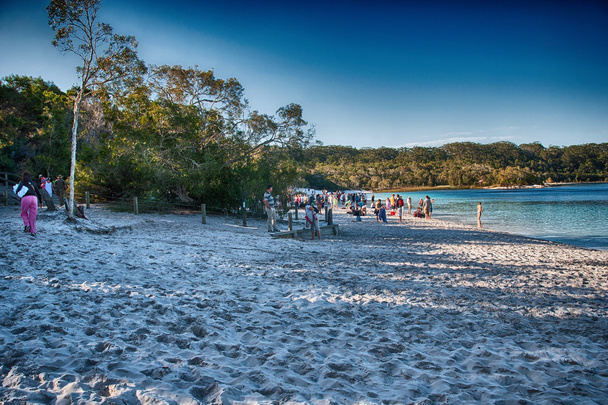 FRASER ISLAND, AUSTRALIA - JUL 11: Tourists enjoy Lake MacKenzie - Photo, Image