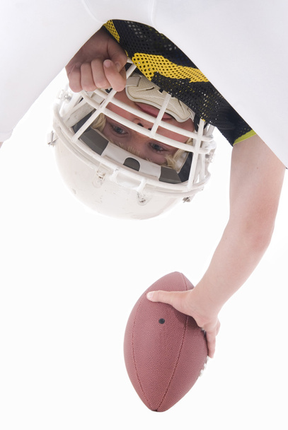 American football player hiking ball - Foto, afbeelding