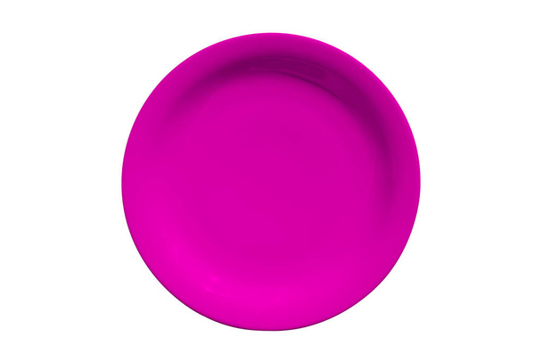 Różowy ceramiczny okrągły talerz na białym tle - Zdjęcie, obraz