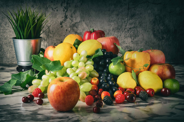 Still life of variery of fruits, oranges, grapes, strawberry, ap - Foto, Bild