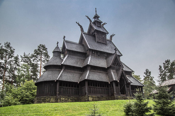 Stave templom Oslo Folkemuseum Norvégiában - Fotó, kép
