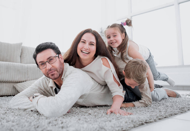 Happy family at home spending time togethe - Fotoğraf, Görsel