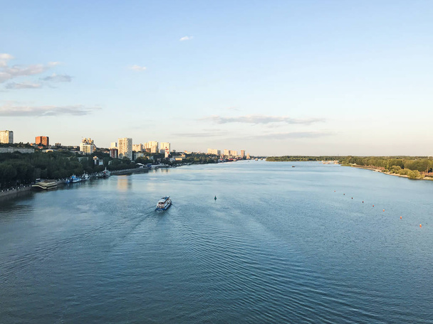 Don Nehri'ndeki gemi. Rostov üzerinde Don city, Rusya - Fotoğraf, Görsel