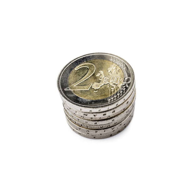 монети євро ізольовані на білому
. - Фото, зображення