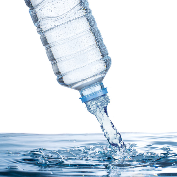 Water pour from water bottle - Foto, imagen