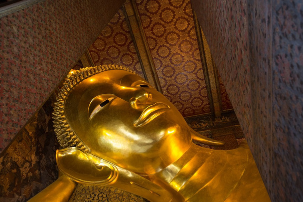 Χρυσό κεφάλι Βούδα - Φωτογραφία, εικόνα