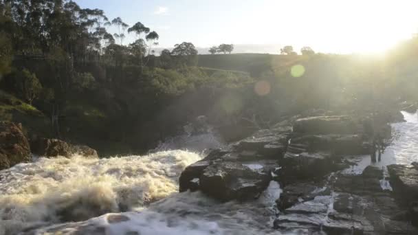 Wasserfall von oben - Filmmaterial, Video