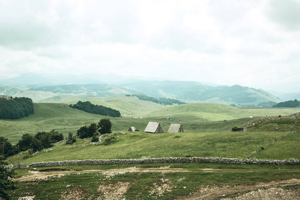 Krajobraz naturalny w Czarnogórze. - Zdjęcie, obraz