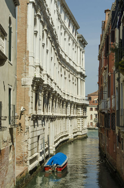 Italy. Venice. Venetian canal.  - Фото, зображення