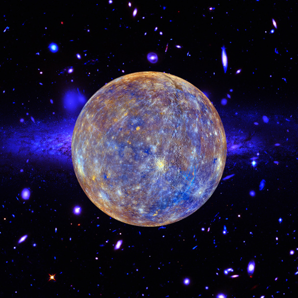 Mercurio a colori. Gli elementi di questa immagine forniti dalla NASA
. - Foto, immagini