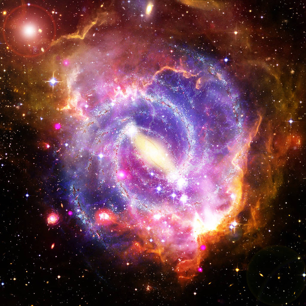Galaksi ja valo. Elementit tämän kuvan kalustettu NASA
. - Valokuva, kuva