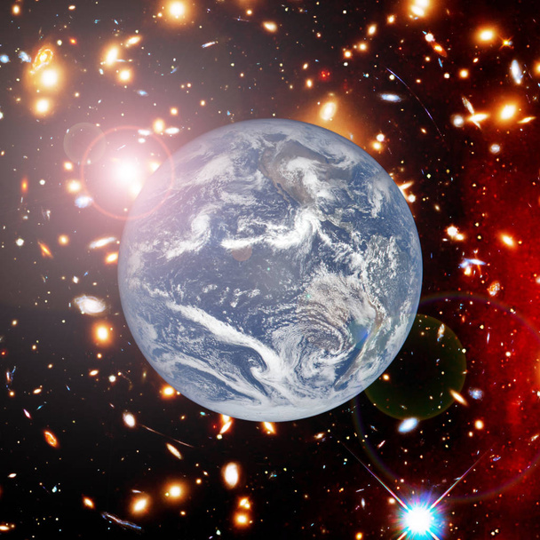 Terra e luz. Os elementos desta imagem mobilado y NASA
. - Foto, Imagem