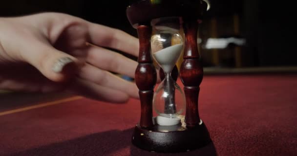 Casino, turn over the hourglass - Footage, Video