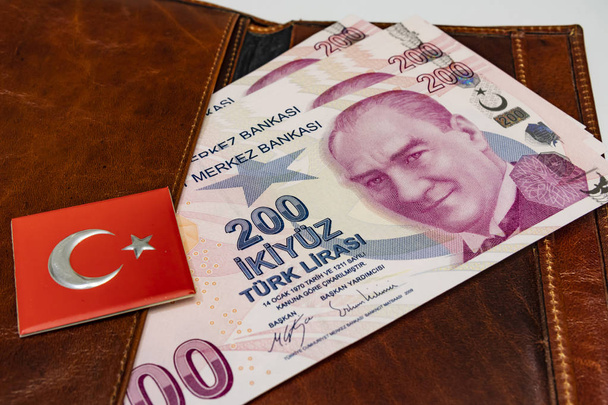 A legmagasabb pénz megnevezések a Török Köztársaság. közelről 200 török líra bankjegyek - Fotó, kép