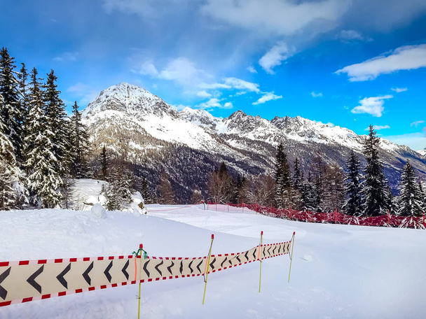 Chamonix Mont Blanc, França, pista de esqui dos Alpes Franceses
 - Foto, Imagem