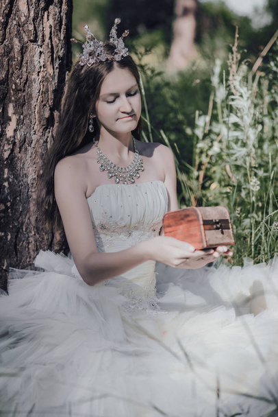 princess in a pine forest - Foto, Imagem