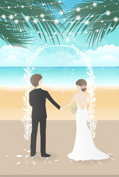 Jour de mariage sur la plage avec un couple tenant la main et regardez-vous devant une douce arche florale blanche. Belle plage avec ciel clair. Illustration vectorielle design plat
.  - Vecteur, image