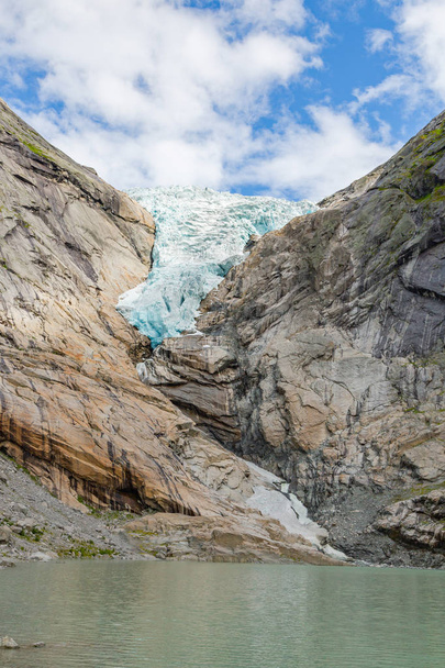 Плавильний Бріксдаль льодовик в Норвегії, крупним планом - Фото, зображення