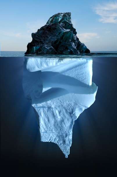 Meressä kelluva jäävuori, sekä kärki että vedenalaiset osat ovat näkyvissä. Yläosa on pienempi kuin pohja. Ei sitä, miltä näyttää.
.  - Valokuva, kuva