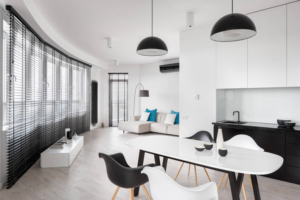 Elegant, round shaped apartment - Photo, Image