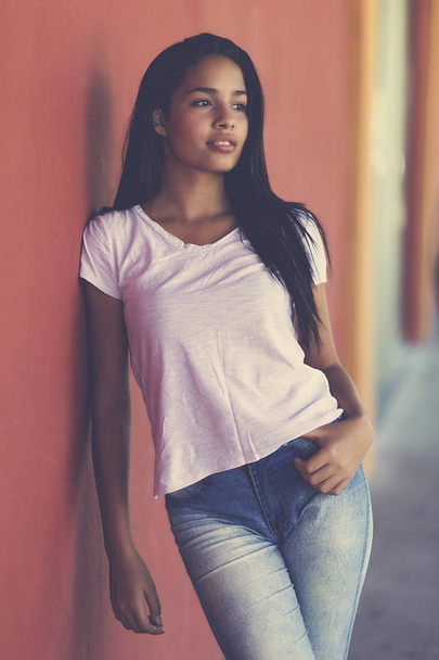 Portrait of a beautiful latin american teenage girl - Фото, изображение