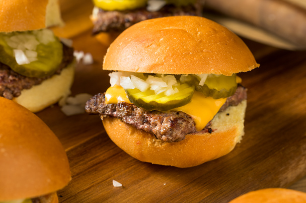 Carne casera hamburguesa con queso Sliders
 - Foto, imagen