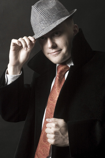 Joven caballero de sombrero
 - Foto, Imagen