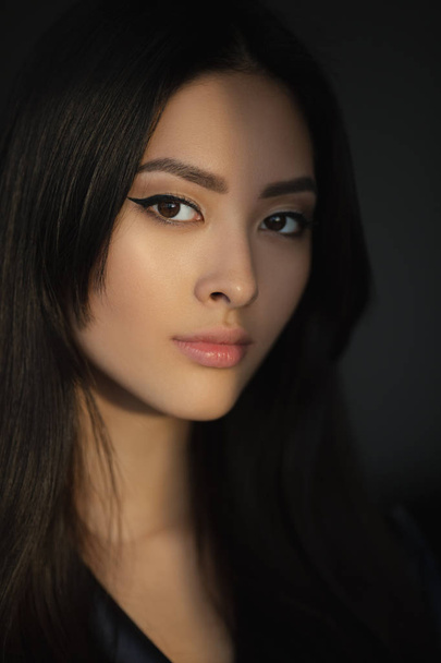 Asian Woman Beauty Face Closeup Portrait - Фото, зображення