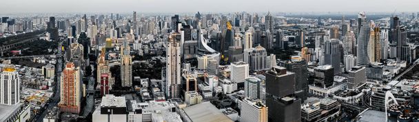 Siam- und Rachathewi-Ansichten von oben, in Bangkok Thailand - Foto, Bild