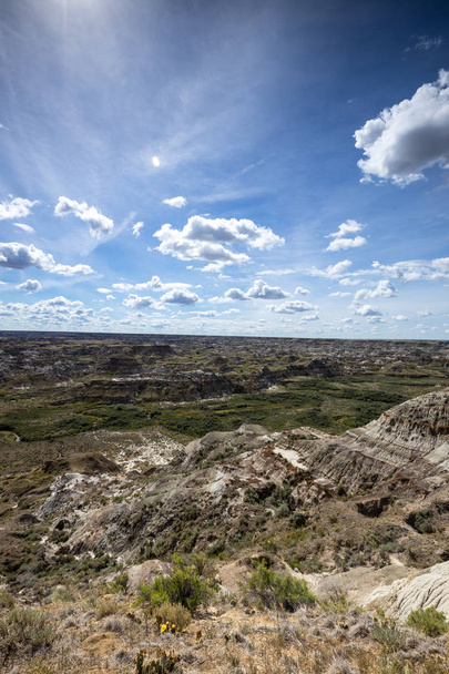 The Badland and Red Deer River Canyon of Alberta Canada - Фото, изображение