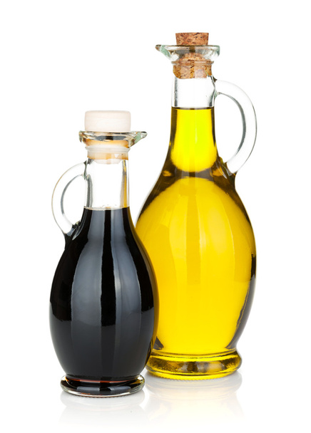 Olive oil and vinegar bottles - 写真・画像
