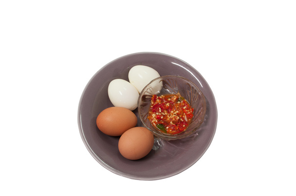 ゆで卵の聖霊降臨祭の唐辛子と魚醤 - 写真・画像